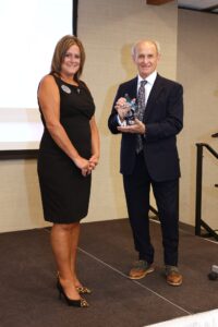 Mark Thelen Recieves Alex Didier Award in Philanthropy