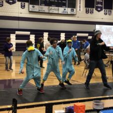 <p class="title">Title: Dancing Machine</p>
Photo by: Sara Laudenbach