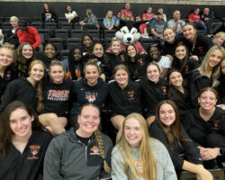 <p class="title">Title: Team Bonding</p>
Photo by: Brooke Lieser Team Bonding