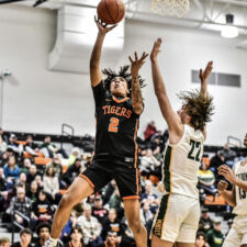 <p class="title">Title: Tech Basketball</p>
Photo by: Debbie Quigley Tech basketball