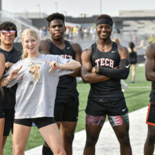 <p class="winner">1st Period WINNER</p><p class="title">Title: Friends</p>
Photo by: Debbie Quigley Friends