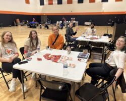 <p class="title">Title: Generous blood donors</p>
Photo by: Beth Fenstad Generous blood donors